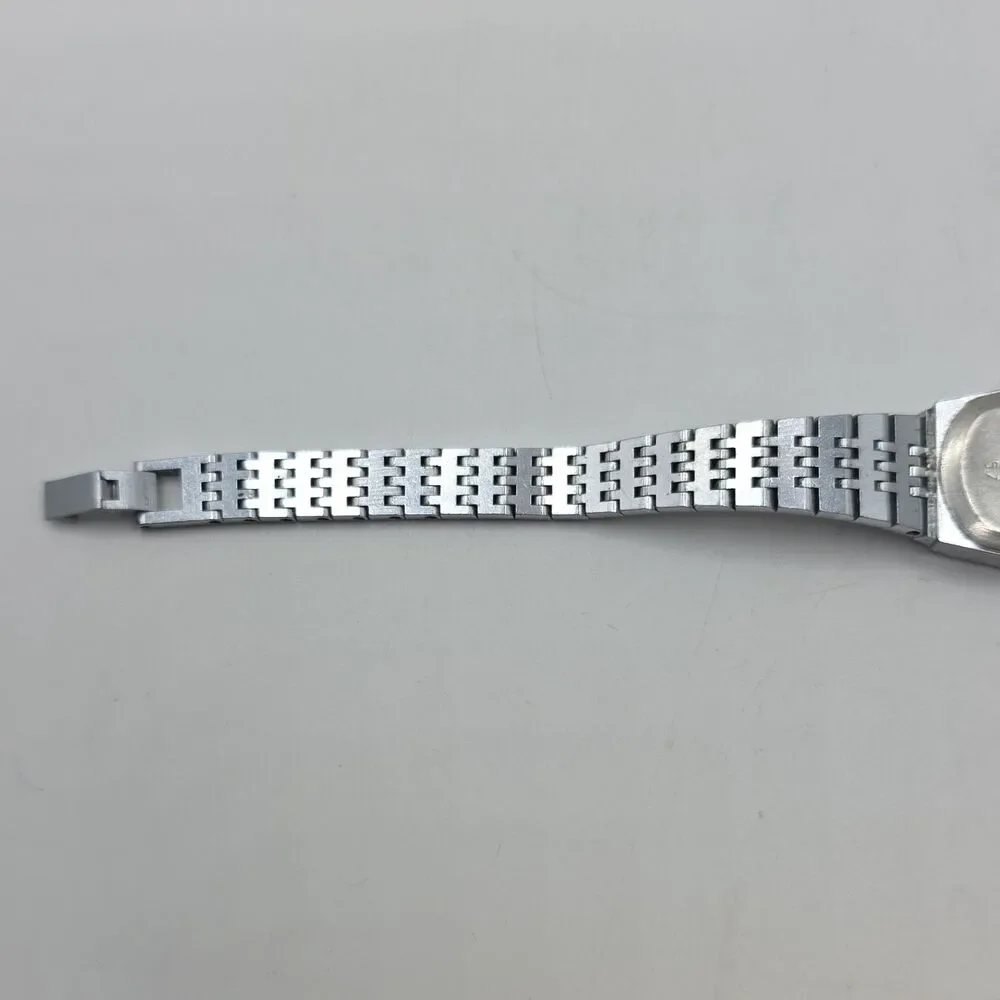 *VINTAGE*Timex Cell Quartz Analog Square Silver Dial Silver Tone Bracelet Watch